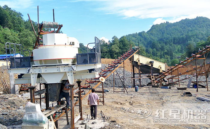 時產(chǎn)50-60噸建筑垃圾沖擊式破碎機(jī)哪里便宜？河南廠家有推薦嗎？