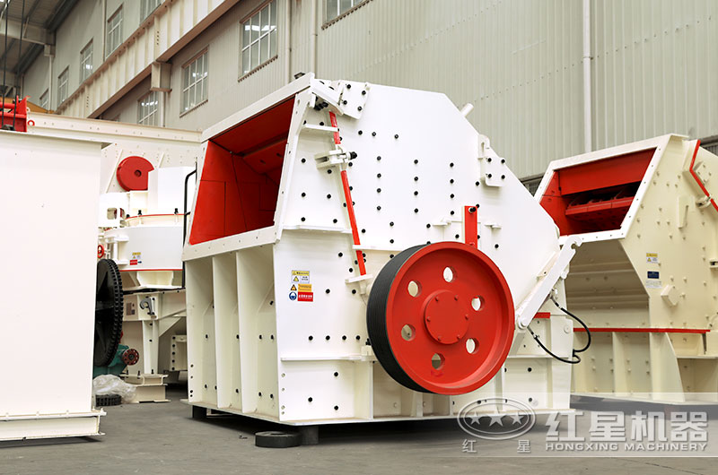 反擊式碎石機(jī)多少錢(qián)一臺(tái)？哪個(gè)廠家購(gòu)買(mǎi)劃算？